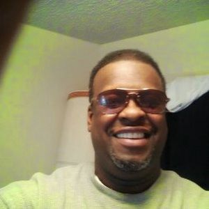 Meet your Posher, Derrick